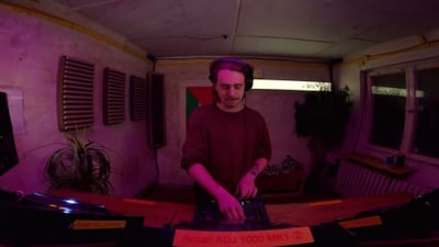 NEW FACES w/ HARSHMELLOW
