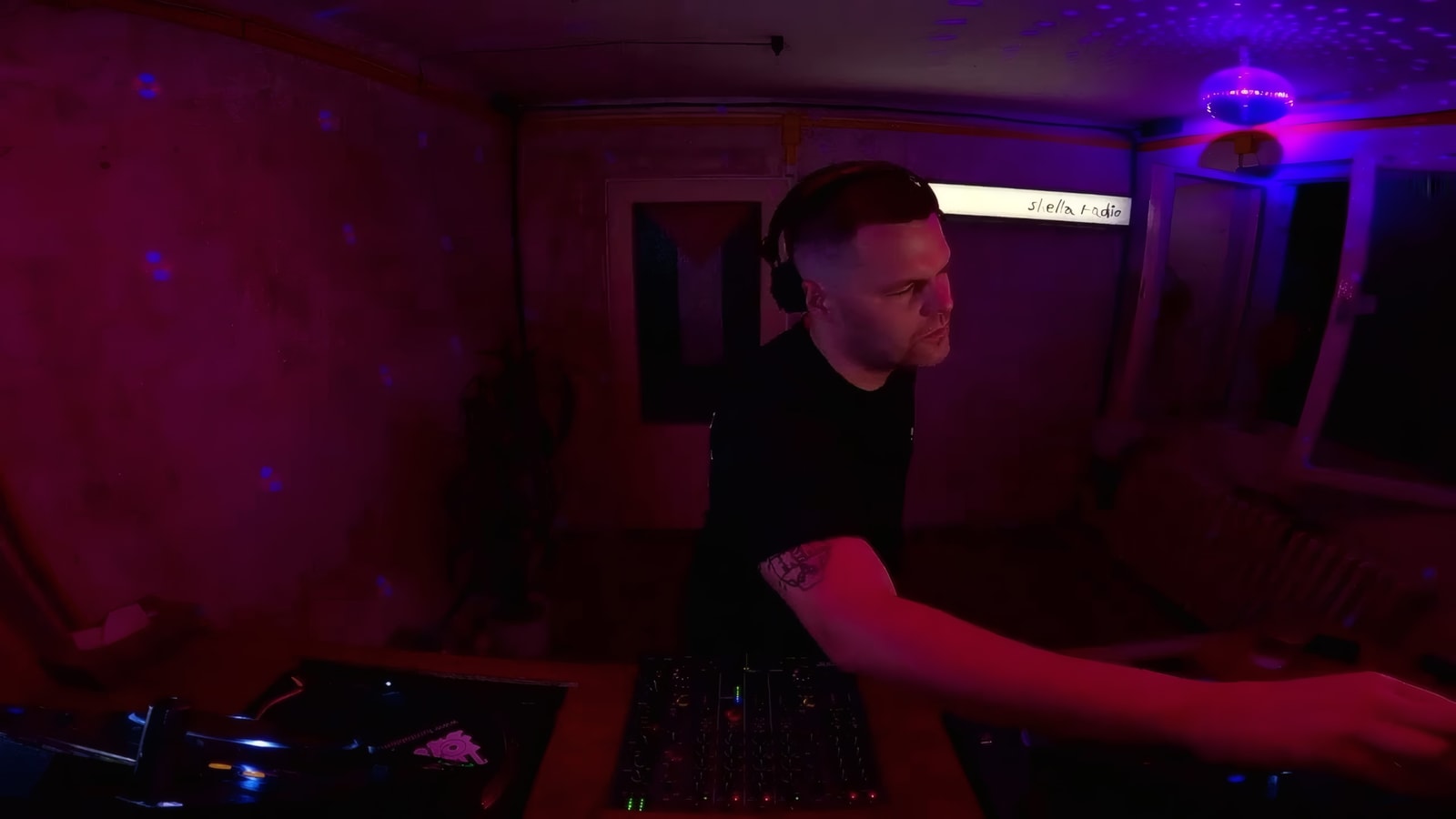 Späti w/ Raphael Kosmos