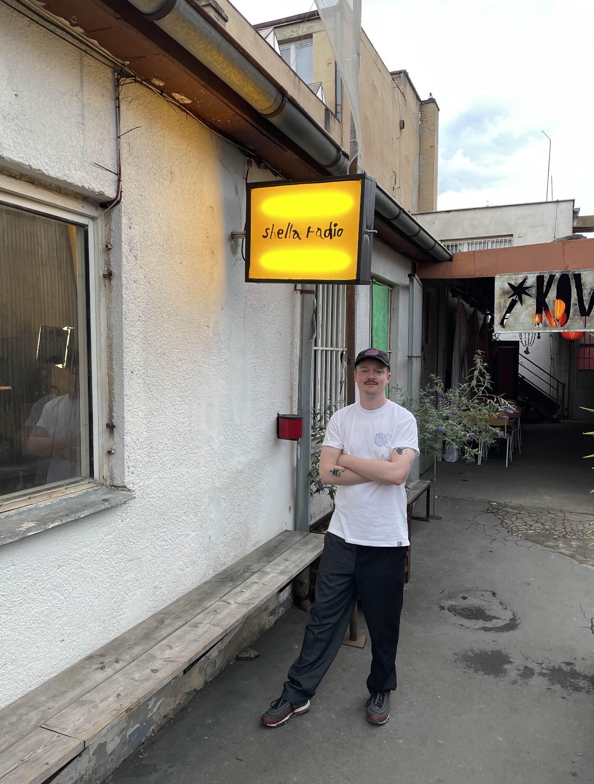 Operator Radio w/ 2:29 