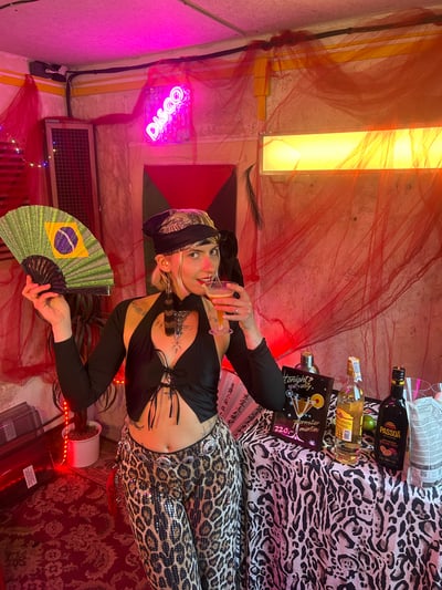 Pornstar Martini Discotek w/ Shurigen
