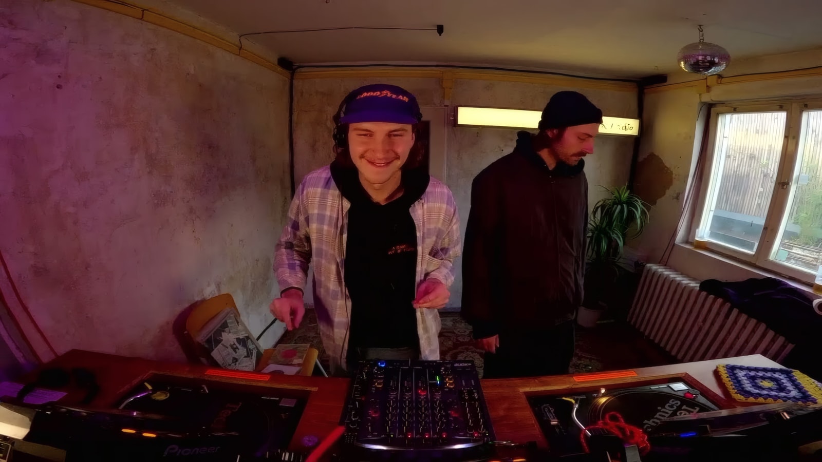 Radio Rakytnik w/ Austin Powers & Schaumstoff