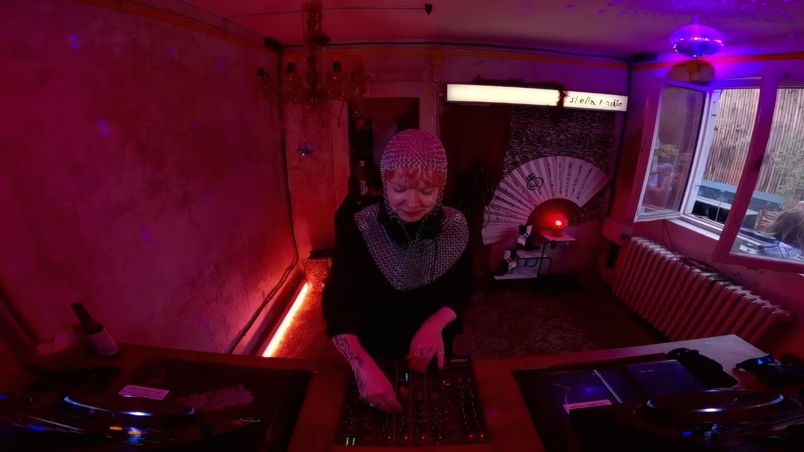 Pornstar Martini Discothek w/ Demonika 