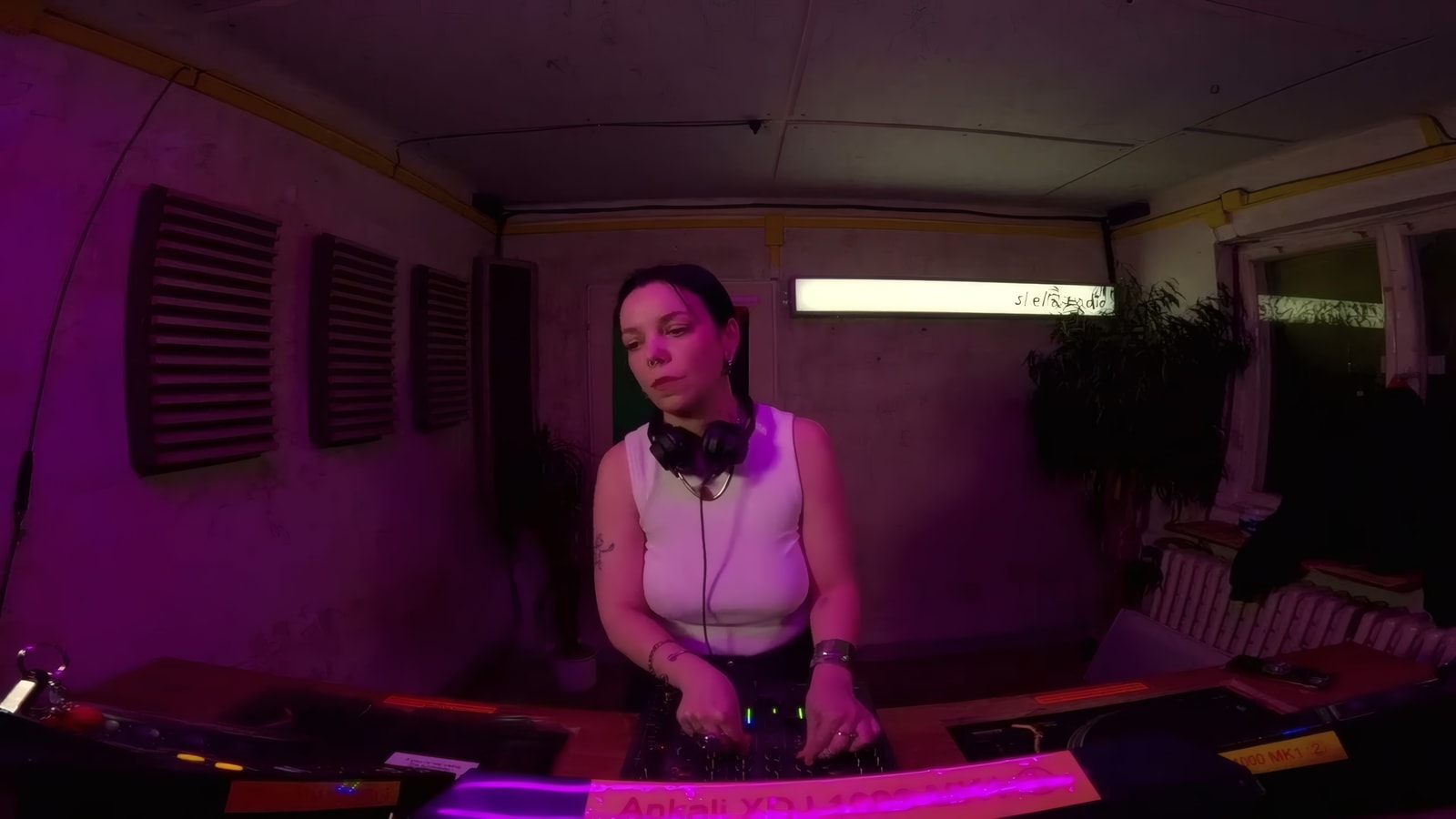 Organs w/ NEW MAGIC MEDIA