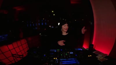 Shella @ Kolektor w/ Divnyutvar