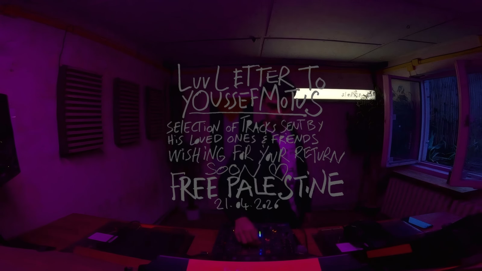 Luv Letters<3 w/ Qow