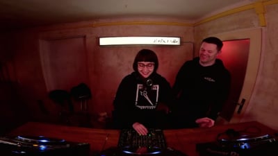 Späti pres. dark wave & synth pop special w/ Ester & Raphael Kosmos