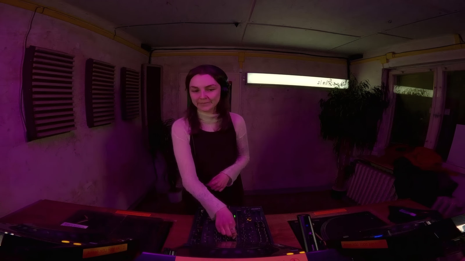 roztékám se w/ Skalm