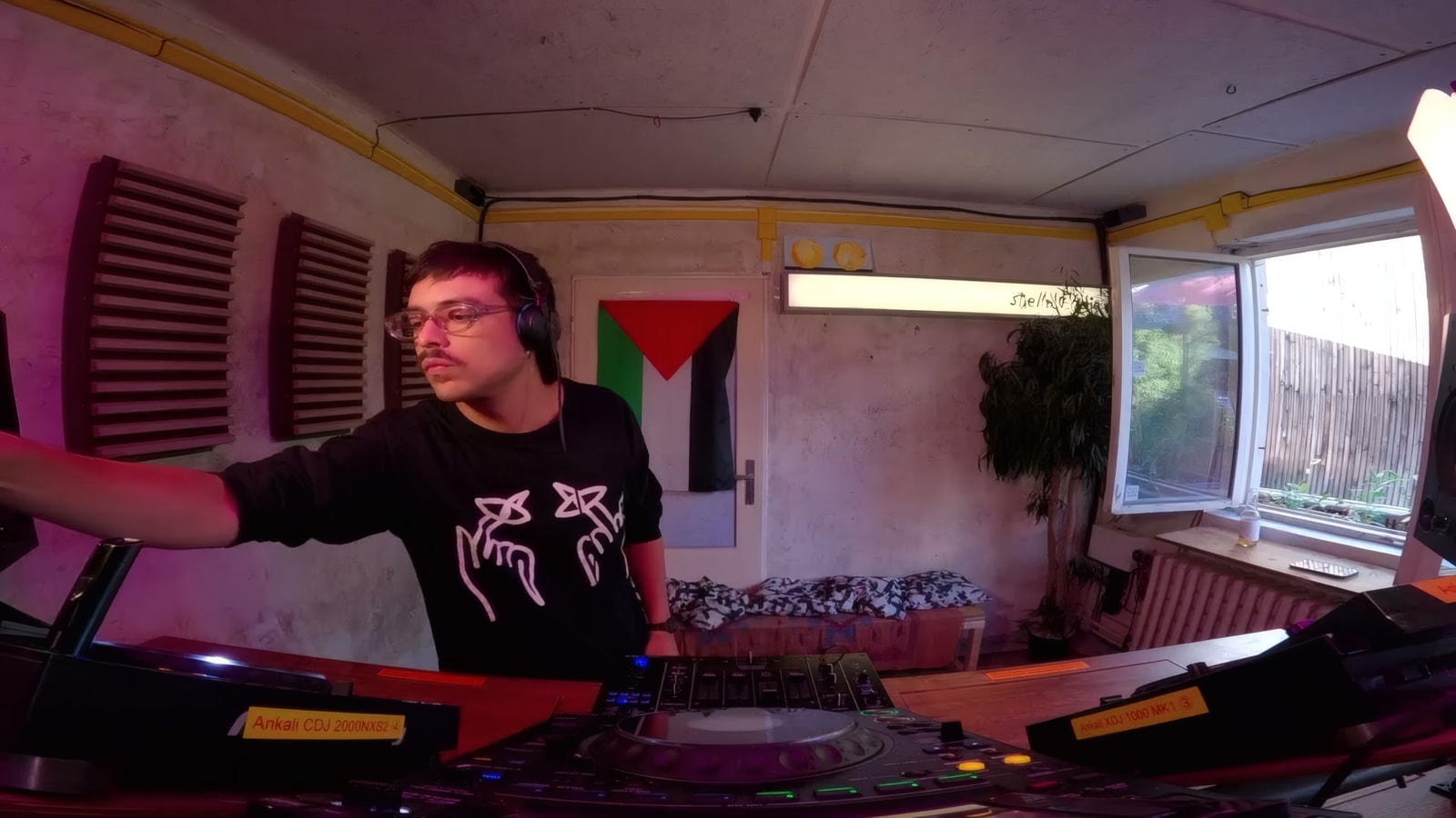 ZONA MAGICA invites w/ Noise Casino