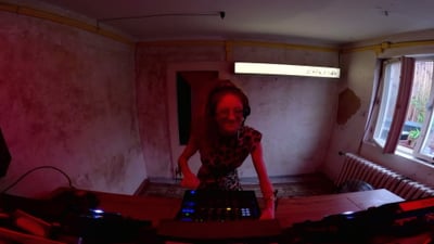 Pornstar martini diskothek w/ De Mode
