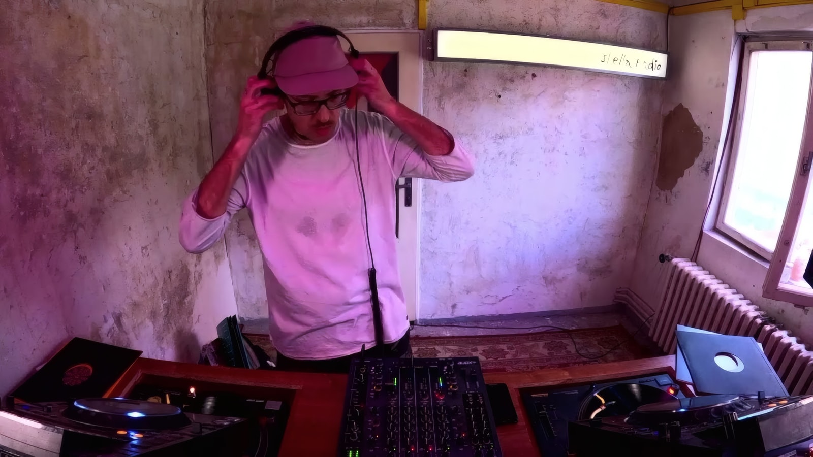 Shella Invites: dMIT.RY